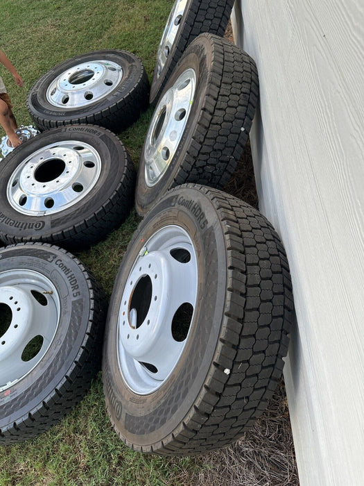 2024 Ford F450 Take Off Set Wheels Rims Tires (6) 10x225 ~ONLY 700 MILES~