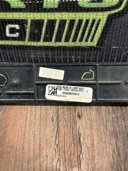 2020-2022 FORD F250 F350 F450 TAILGATE THIRD 3RD BRAKE LIGHT AFTERMARKET