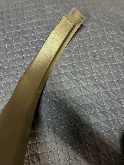 2017-2019 FORD F250 F350 LIMITED DRIVER RIGHT C PILLAR TRIM OEM