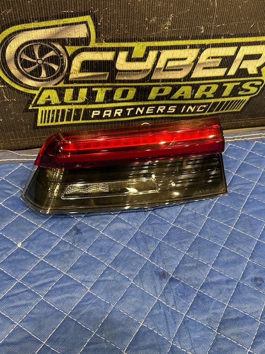 2024 BMW M3 M4 G80 G82 REAR LEFT INNER TAIL LIGHT OEM