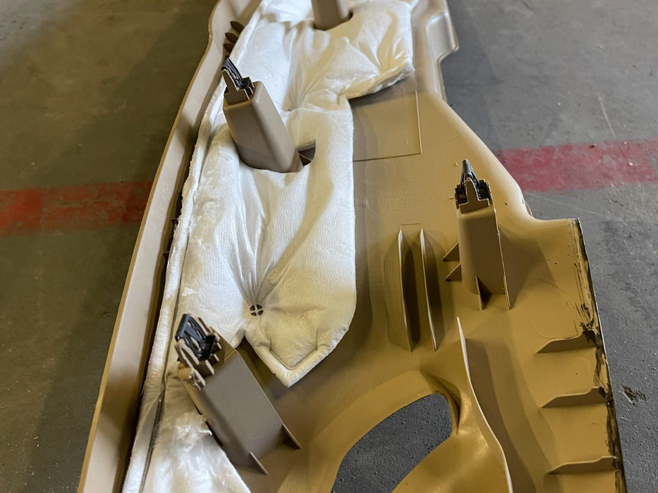 2017 2018 2019 FORD F250 F350 F450 LARIAT RIGHT C PILLAR TRIM *SCRATCHES*