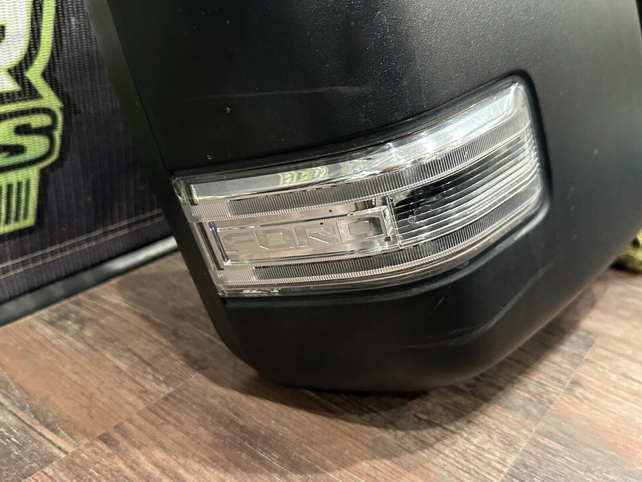 2017-19 FORD F250 F350 F450 RIGHT TOW MIRROR MET WHITE CAP W CAMERA OEM *STREAKS