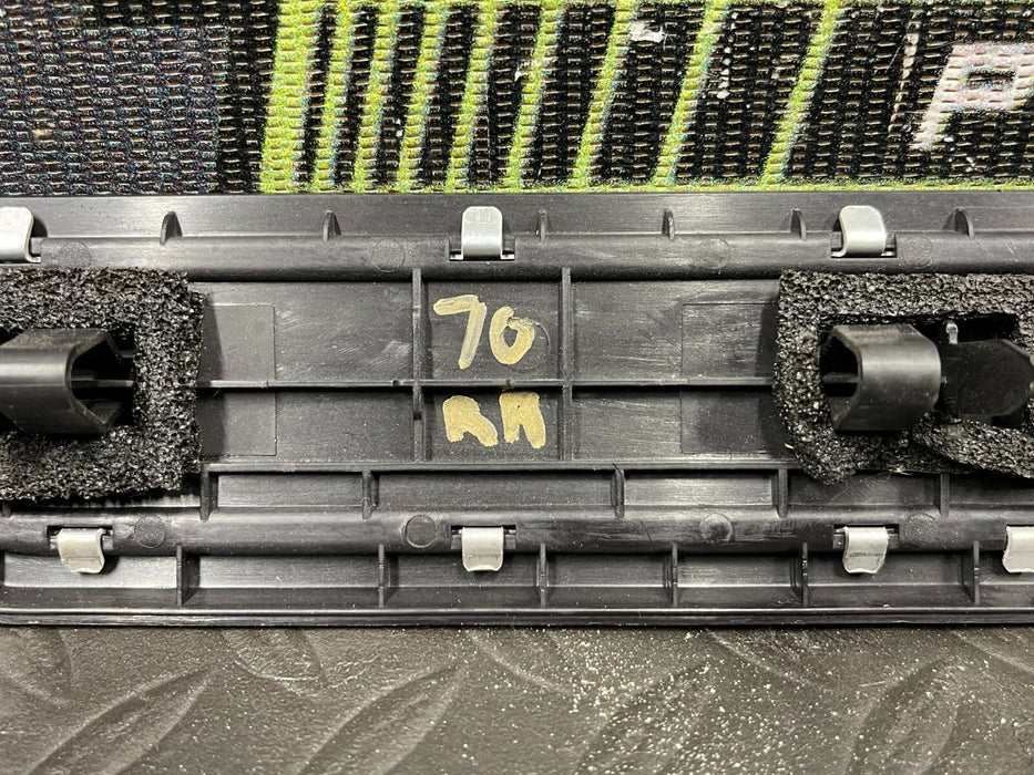 2019 ACURA MDX REAR RIGHT DOOR KICK/ SCUFF PLATE OEM 2014-2020