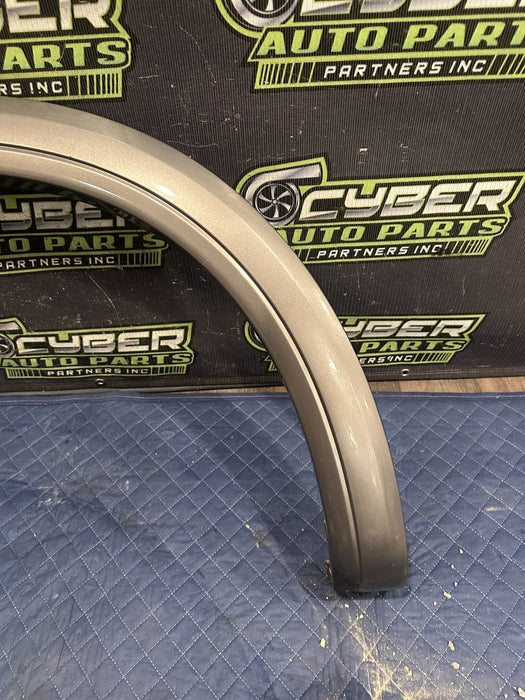 2017 NISSAN TITAN XD REAR RIGHT BED FLARE MOULDING OEM 93828 EZ50A