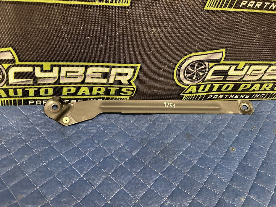 2015-2020 BMW M4 F82 FRONT RIGHT DIAGONAL CROSSBRASE 51 71 7 365 212