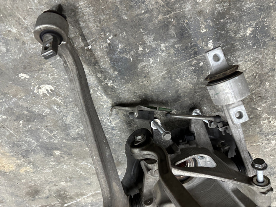 2018 AUDI R8 REAR RIGHT SUSPENSION KNUCKLE CONTROL ARM OEM