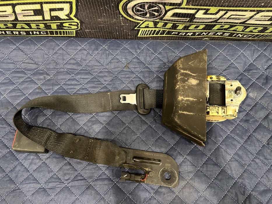 2017-2019 FORD F250 F350 F450 XLT REAR MIDDLE CENTER SEAT BELT SEATBELT OEM WEAR