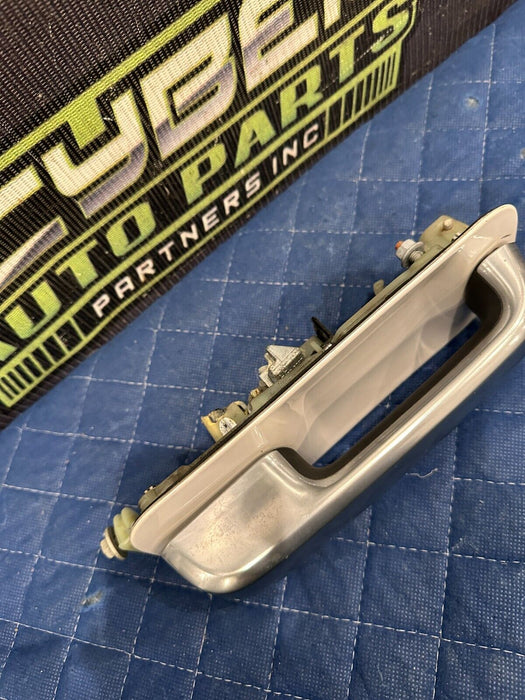 2017-2022 FORD F250 F350 F450 LIMITED REAR DRIVER LEFT DOOR HANDLE (UG) OEM