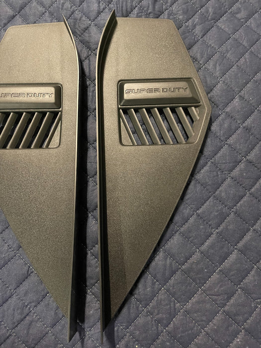 2017 2018 2019 FORD F250 F350 F450 LEFT & RIGHT SUPER DUTY END PANEL PAIR OEM