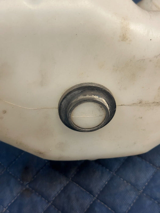 2014 AUDI R8 4.2L V10 OEM WINDSHIELD WASHER FLUID TANK RESERVOIR 423 955 449