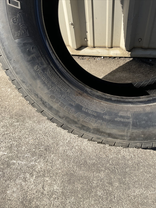 MICHELIN LTX A/T2 LT275/65R20 126/123R TIRE (MANUFACTURE DATE:4516)