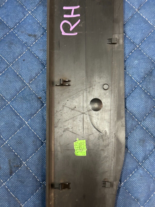 2014 AUDI R8 FRONT PASSENGER RIGHT KICK SCUFF SILL PLATE OEM