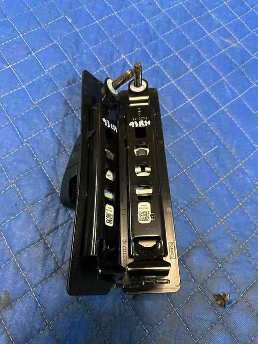 2019 FORD F250 F350 F450 PLATINUM B PILLAR SEATBELT ADJUSTER BRACKETS PAIR OEM