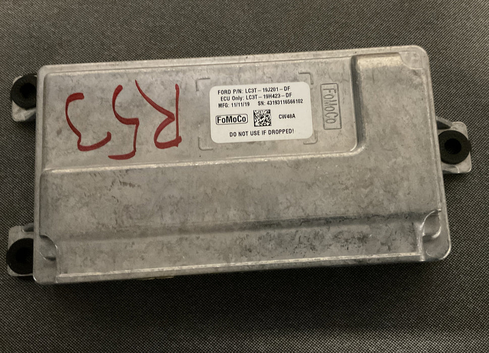 2020 FORD F450 PLATINUM DRIVER ASSIST CAMERA CONTROL MODULE LC3T-19J201-DF OEM.