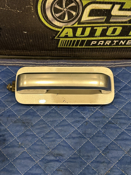2017-2019 FORD F250 F350 F450 REAR RIGHT DOOR HANDLE (UG) OEM