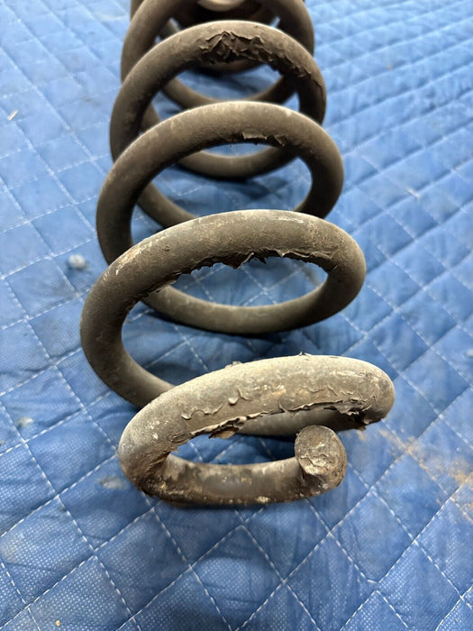 2017 2018 2019 FORD F450 PLATINUM FRONT PASSENGER RIGHT COIL SPRING OEM