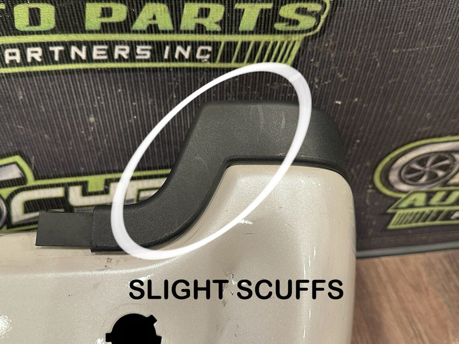 2017-22 FORD F250 F350 F450 REAR RIGHT BUMPER CORNER MET WHITE (UG) OEM *READ*