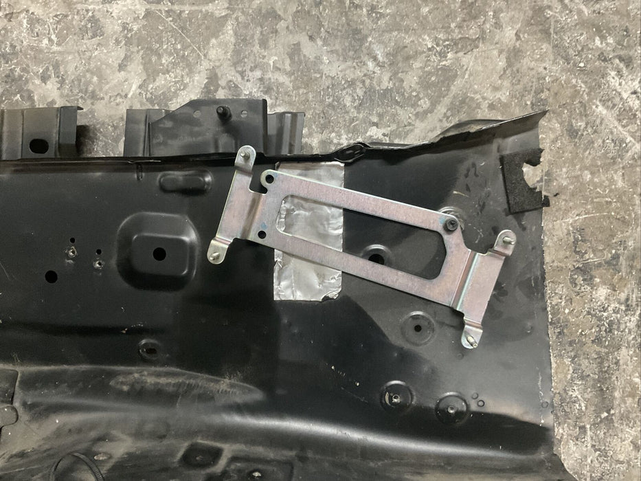 2016-2019 NISSAN TITAN XD FRONT RIGHT RH FRAME RAIL END APRON PILLAR CUT OEM