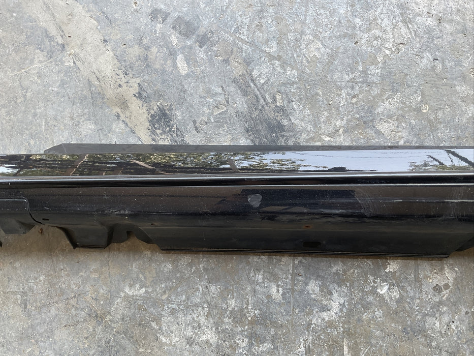 2017 MERCEDES AMG C63S ROCKER MOULDING SIDE SKIRTS RIGHT SIDE OEM~MINOR DAMAGE~