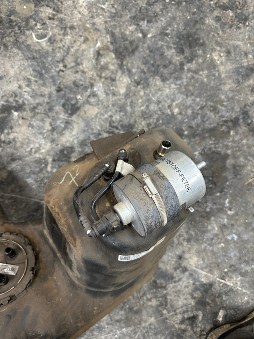 2014 AUDI R8 OEM LEFT RIGHT FUEL GAS TANK 420 201 021 P 420 201 022 P