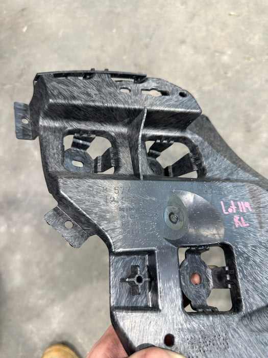 2024 BMW M3 M4 G80 G82 REAR LEFT BUMPER BRACKET MOUNT OEM 8074697