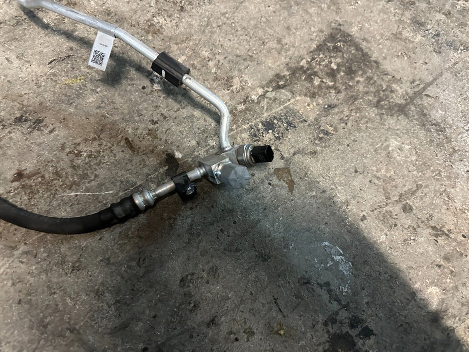 2020 BMW M4 F82 A/C REFRIGERANT LIQUID HOSE 64 53 9 364 649 64539364649