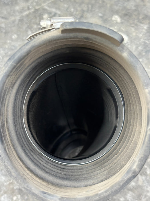 2023 2024 FORD F250 F350 CLEAN AIR INTAKE TUBE LC34 9R504 AD