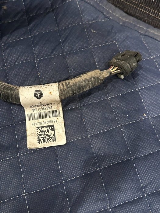 2024 DODGE RAM 3500 LARAMIE DRIVER LEFT LED TAIL LIGHT W BLIND SPOT OEM *CRACKED