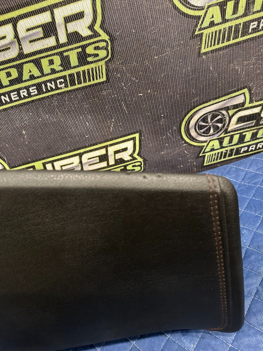2018-2019 FORD F350 F450 PLATINUM DASH RIGHT TOPPER PAD W BAG OEM (BROWN STITCH)