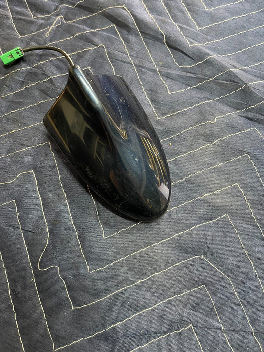 2015 INFINITI Q70 ROOF SHARK FIN ANTENNA OEM *SCRATCHES*