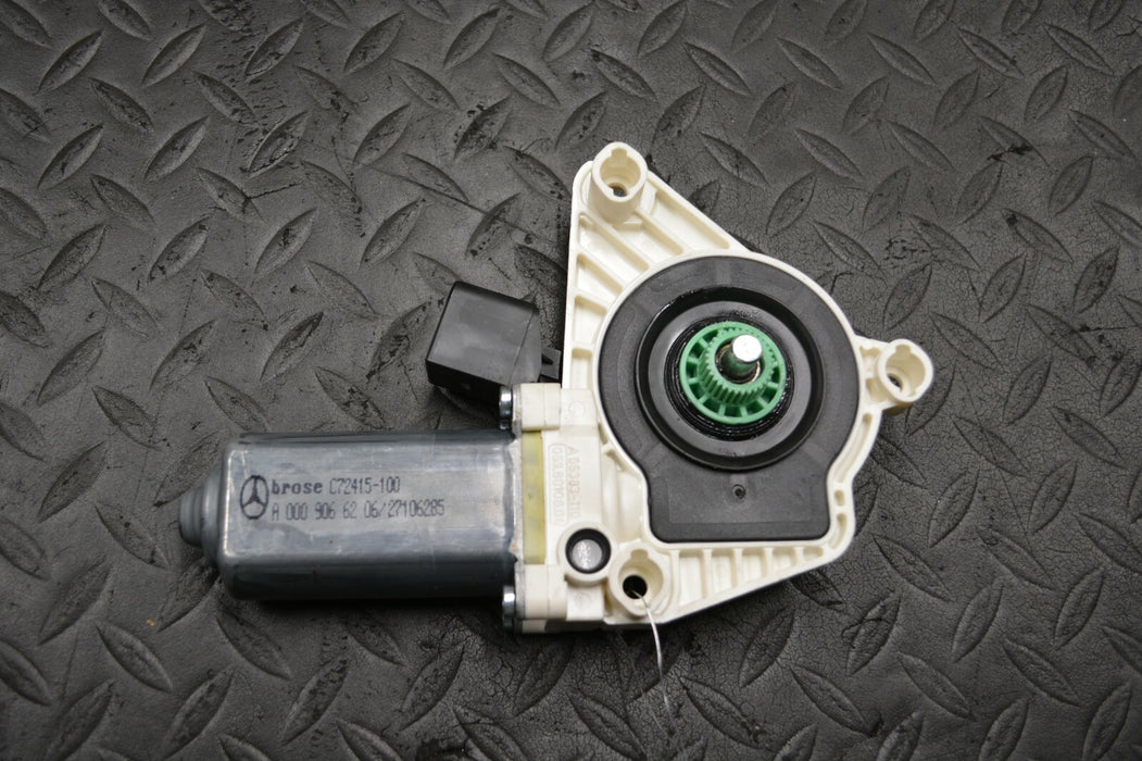 2017 MERCEDES C63S AMG W205 RH PASSENGER WINDOW MOTOR C43 OEM A 000 906 62 06