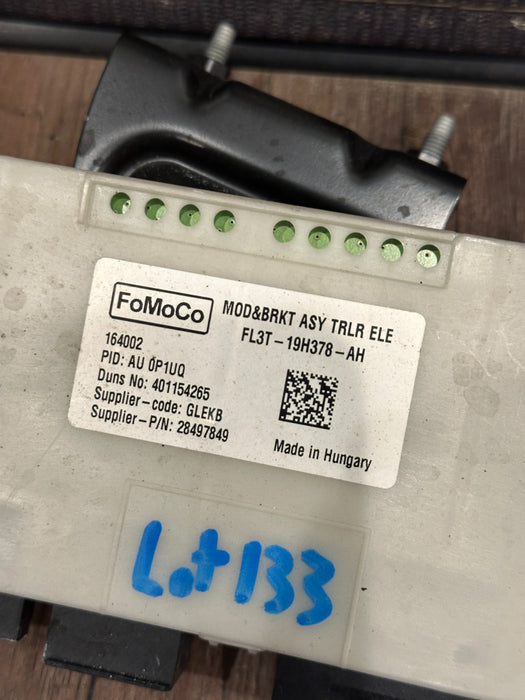 2017-2019 FORD F250 F350 F450 TOWING CONTROL MODULE OEM FL3T-19H378