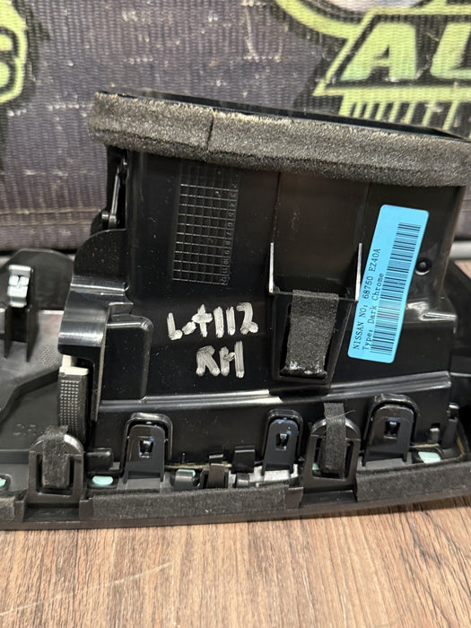 2017 NISSAN TITAN XD RESERVE LEFT RIGHT DASHBAORD AIR VENTS OEM