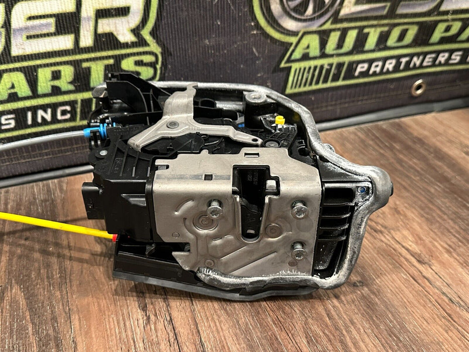2020 BMW M8 COMP F93 REAR RIGHT DOOR LOCK LATCH ACTUATOR MOTOR OEM 5121 7477706