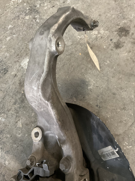 2014 W222 MERCEDES S550 FRONT LEFT DRIVER SPINDLE KNUCKLE WHEEL HUB OEM