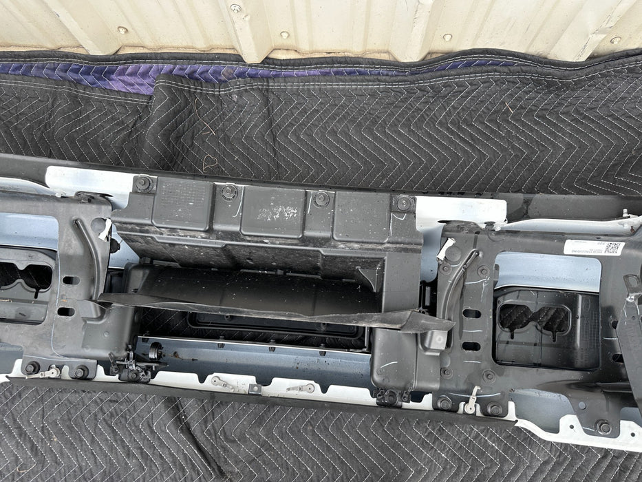 2023 2024 2025 FORD F250 F350 FRONT BUMPER ASSEMBLY STAR WHITE ~SCRATCHES~