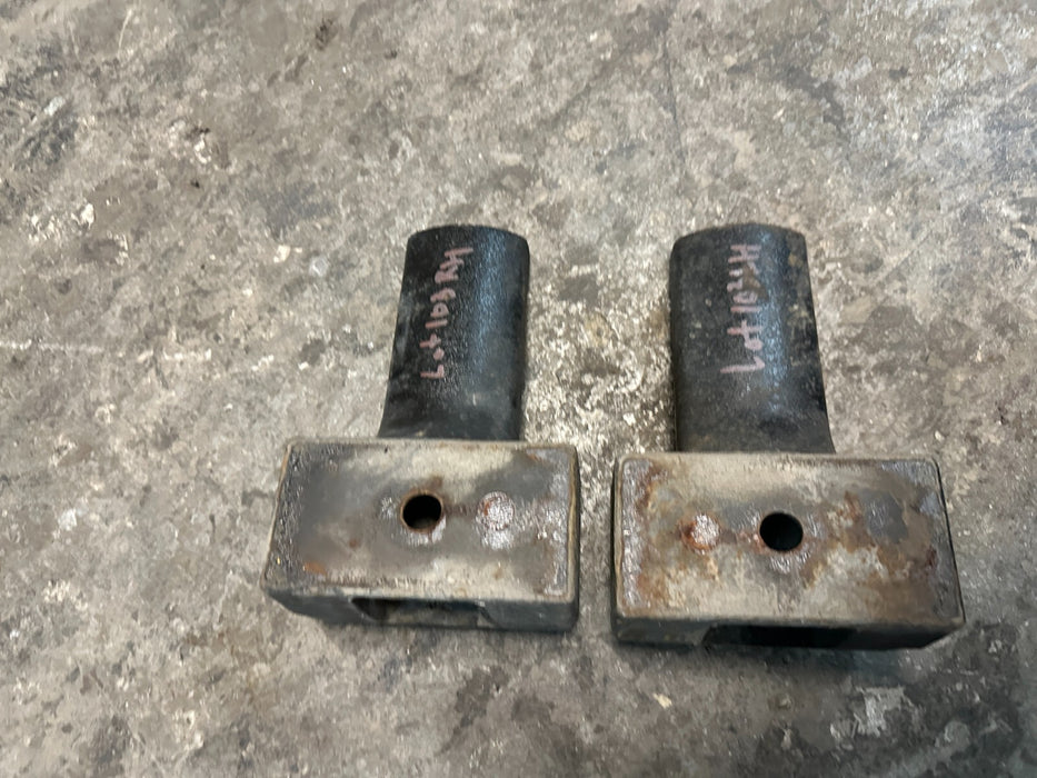 2023 FORD F250 REAR LEFT RIGHT SUSPENSION SPRING SPACER SET OEM