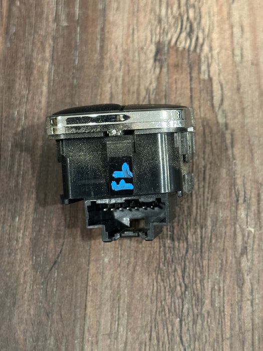 2017-2019 FORD F250 F350 F450 FRONT LEFT DOOR LOCK UNLOCK BUTTON SWITCH OEM