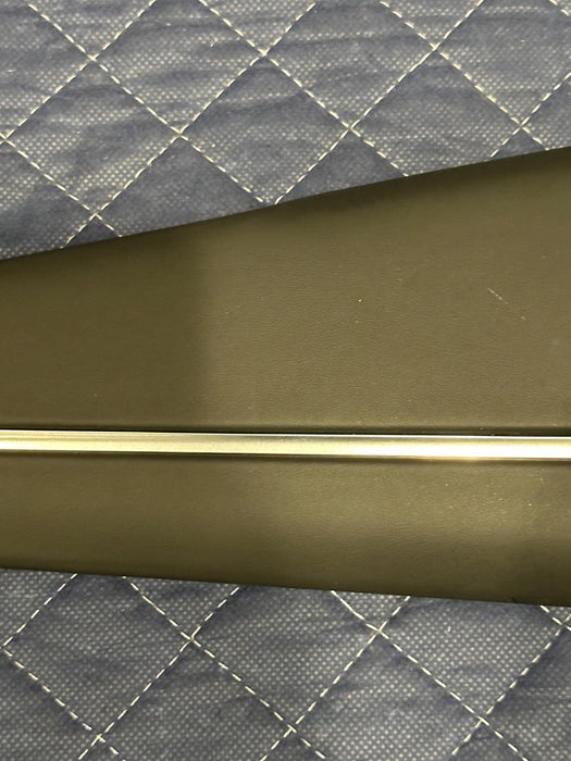 2014 AUDI R8 CENTER CONSOLE RIGHT PASSENGER TRIM PANEL OEM 423 863 970 C ~FLAW~