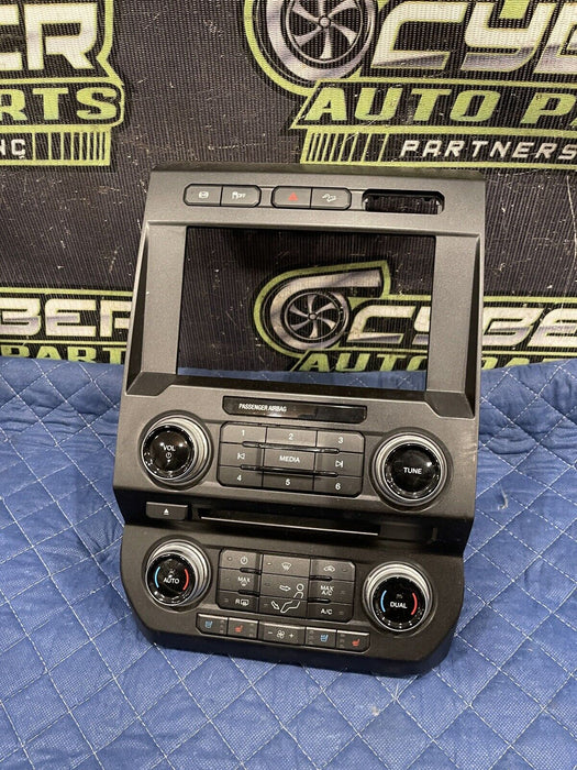 2017-2019 FORD F250 F350 KING RANCH CENTER DASH RADIO/HVAC CONTROL BEZEL OEM