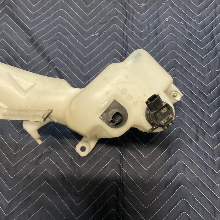 2017 CHALLENGER CHARGER SCATPACK WINDSHIELD WIPER FLUID RESERVOIR OEM