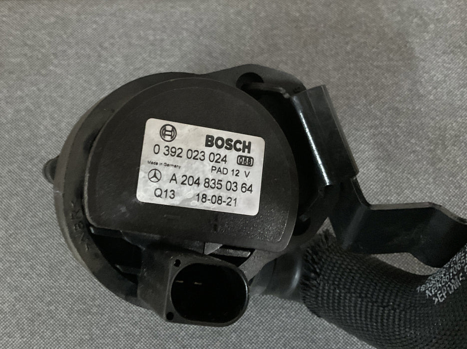 2018-2020 MERCEDES BENZ E63 AMG RH ENGINE AUXILIARY WATER PUMP OEM A2048350364