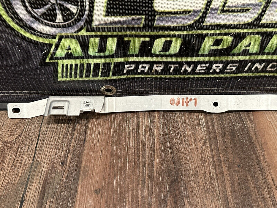 2017-18 AUDI R8 SPYDER HANDLE MOUNT BRACKET OEM 4S7 867 301 / 4S7867301