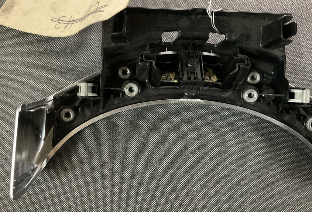 2017 MERCEDES C63 AMG STOWAGE TRAY FRONT COVER CENTER ARMREST OEM A2056803407