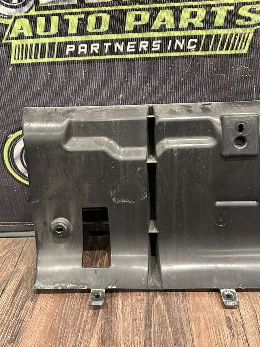 2021 AUDI R8 REAR AIR GUIDE PANEL TRIM OEM 4S0 121 139 C