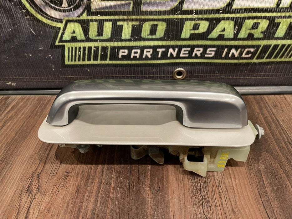 2017 2018 2019 FORD F250 F350 REAR RIGHT DOOR HANDLE (UG) OEM *SLIGHT SCUFFS*