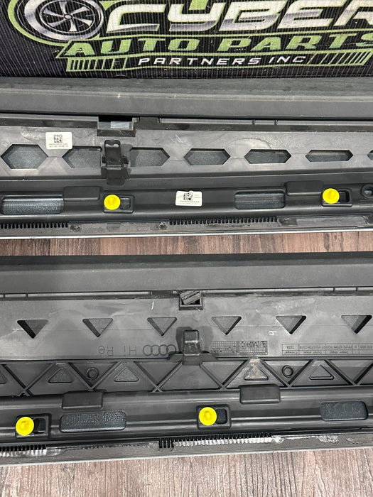 2020 2024 AUDI RS Q8 FRONT REAR LOWER DOOR MOLDING W/ CARBON FIBER TRIM OEM