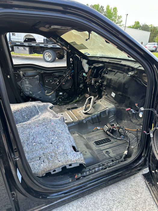 2023 2024 FORD F250 F350 F45 CAB SHELL WITH DOORS OEM *BURN DAMAGE*