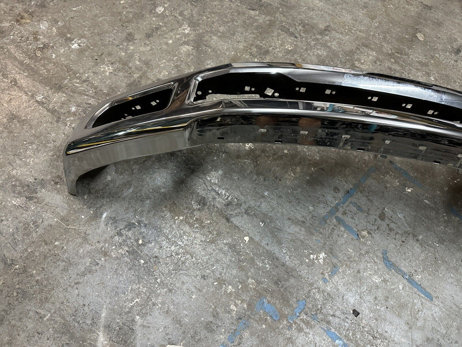 2017 2018 2019 FORD F250 F350 CHROME FRONT BUMPER SHELL ~MINOR DENT~