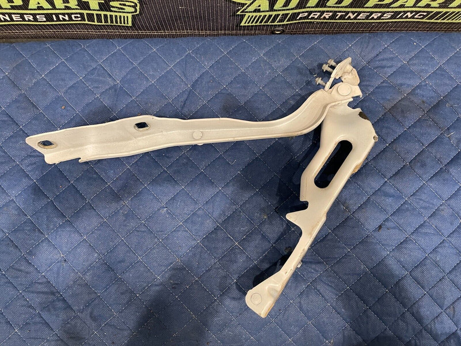 2017-2020 FORD F250 F350 RIGHT HOOD HINGE OEM HC3B-16800-A